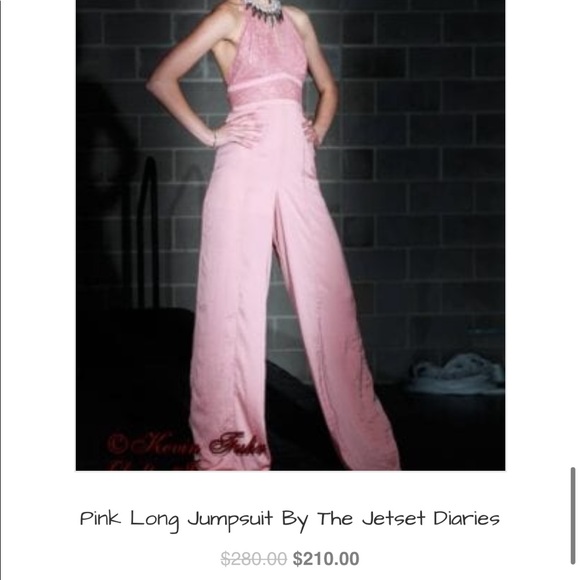 Jumpsuit by Jetset Diaries out of Austrailia - Picture 1 of 4